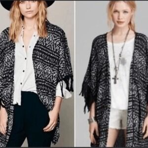 Free People Black Pattern Fringe Kimono Cardigan‎ M/L Rare ASO Selena Gomez Boho